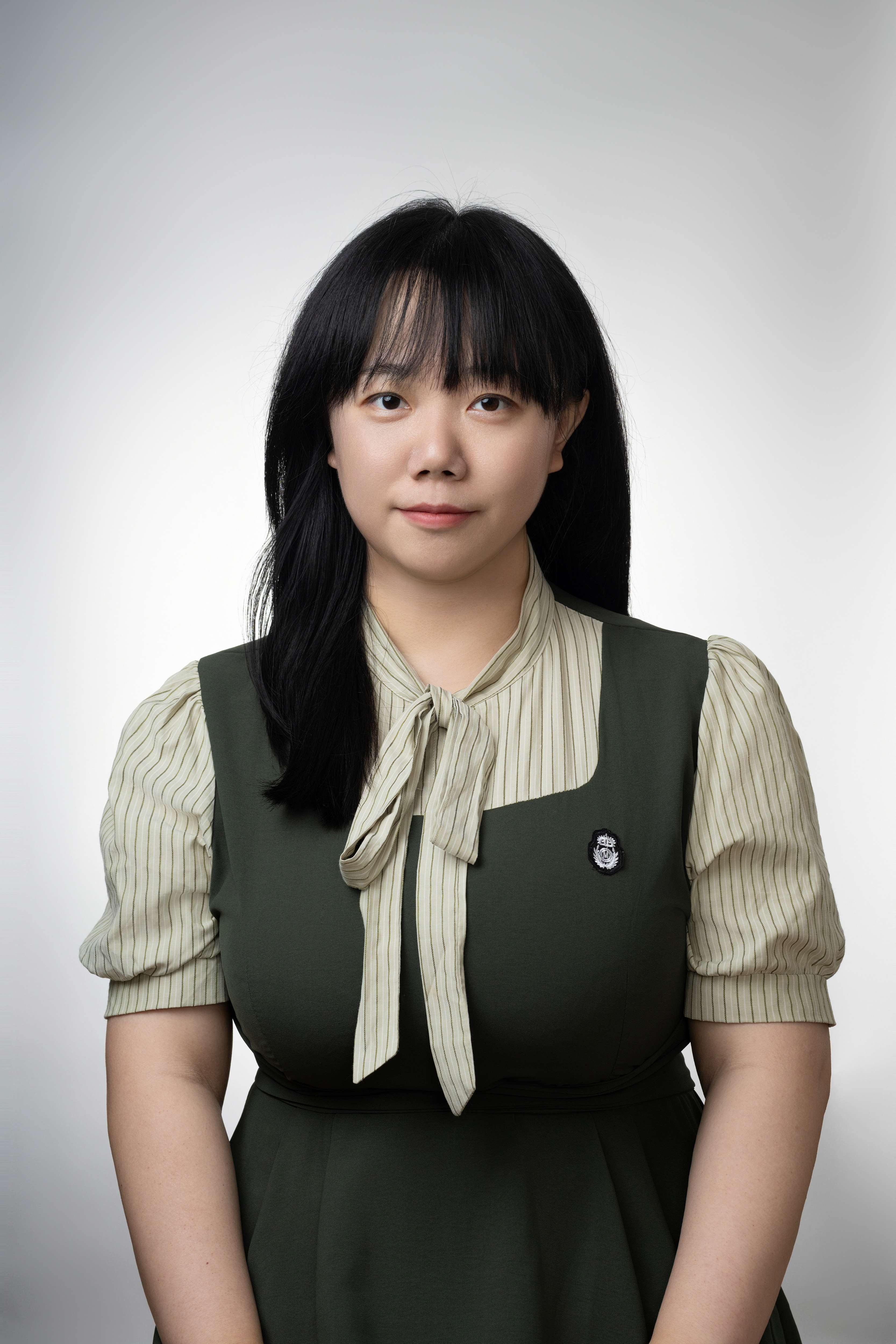 黄丹玮律师